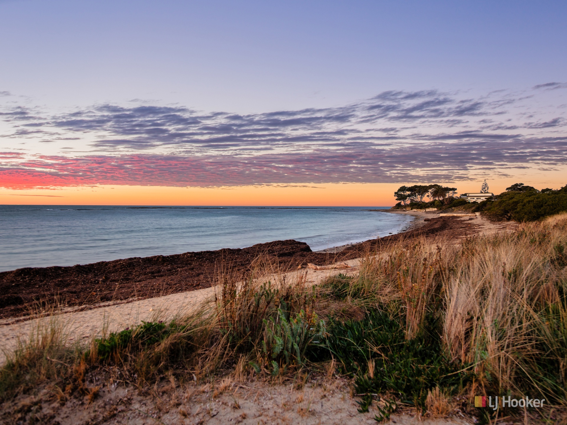 East Wynyard beach on dusk